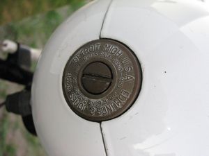 Edmunds & Jones Corp. Type 20 Headlight