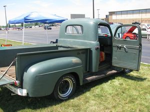 1950 Ford F-1 w/239 Flathead Engine