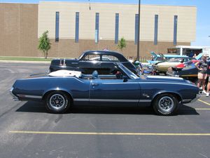 1971 Oldsmobile Cutlass Supreme SX