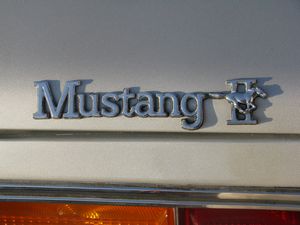 Ford Mustang II Ghia