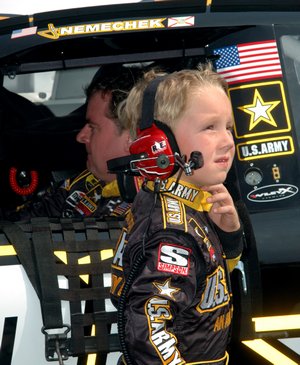 Joe Nemechek at the 2005 MBNA RacePoints 400