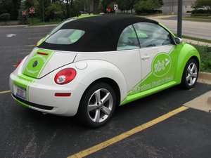 Suburban Bank & Trust Volkswagen New Beetle