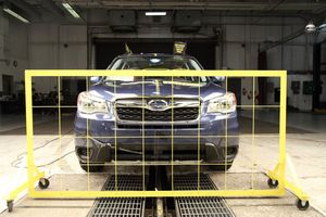 NHTSA NCAP #08313: 2014 Subaru Forester 2.5i Premium