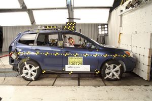 NHTSA NCAP #08313: 2014 Subaru Forester 2.5i Premium