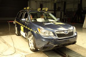 NHTSA NCAP #08313: 2014 Subaru Forester 2.5i Premium