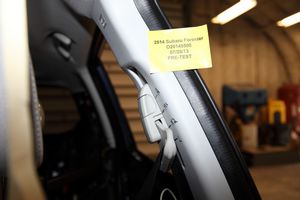 NHTSA NCAP #08313: 2014 Subaru Forester 2.5i Premium