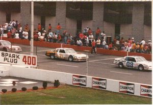 1986 David Pearson Car at the 1986 Champion Spark Plug 400