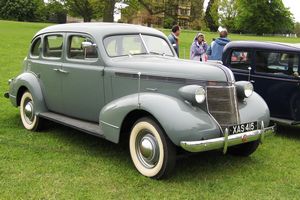 1937 Pontiac DeLuxe