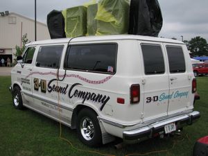 Dodge Ram Van 250 LE