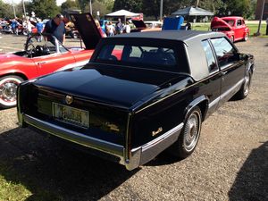 1989 Cadillac Coupe deVille