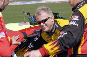 Ricky Rudd 2004 UAW-DaimlerChrysler 400