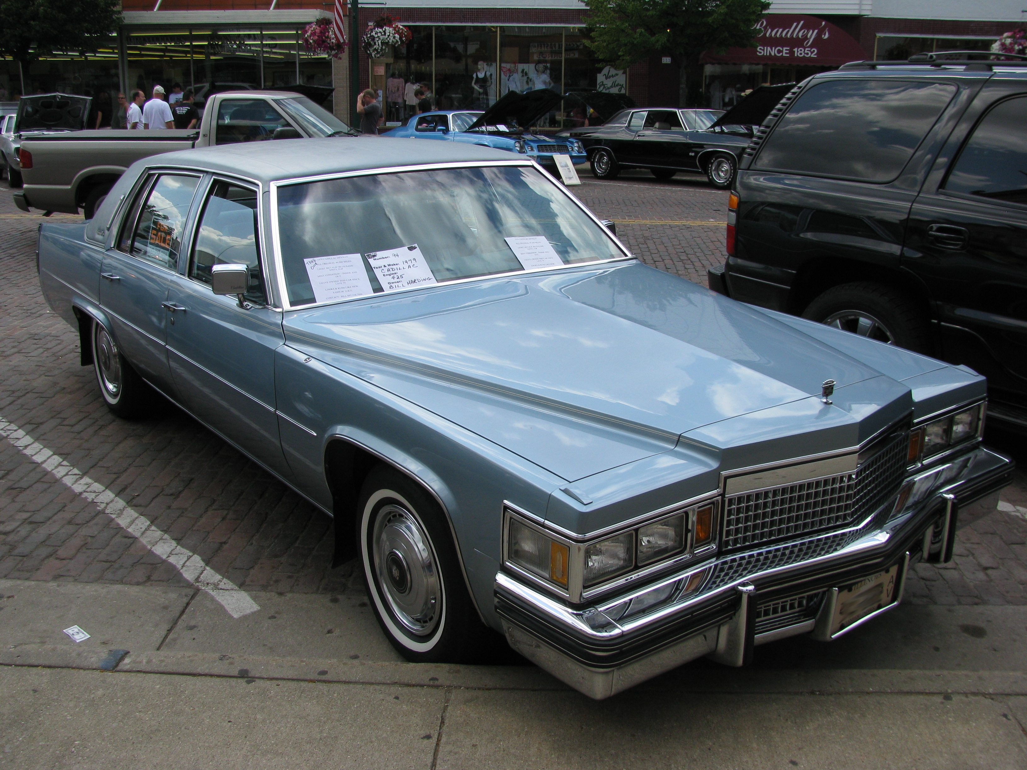 Cadillac Sedan deVille - The Crittenden Automotive Library