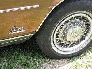 Cadillac Seville