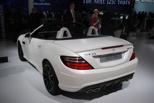 Mercedes-Benz SLK 55 AMG - The Crittenden Automotive Library