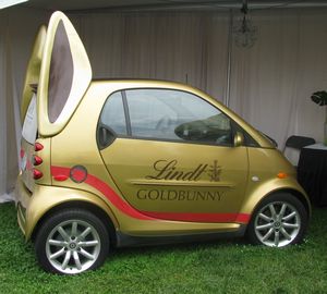 Lindt Gold Bunny Smart Car
