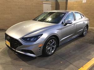2021 Hyundai Sonata SEL in Shimmering Silver Pearl