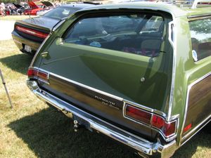 1971 Plymouth Sport Suburban