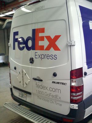 FedEx Mercedes-Benz Sprinter 2500