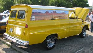 Chevrolet Suburban Panel