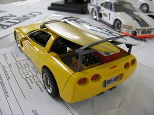 Surf Rod 2004 Chevrolet Corvette Model Car