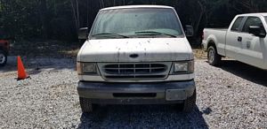 2002 Ford Motor Co Econoline Wagon