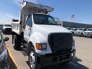 2004 Ford F750 - Dump Trk - 7.2L - Very Low Miles