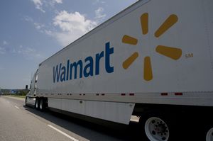 Walmart Freightliner Truck with Aerodynamic Package