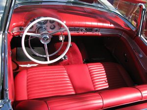 1957 Ford Thunderbird
