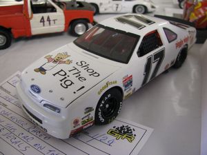 1990 Piggly Wiggly Ford Thunderbird Model Car