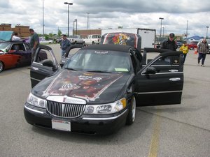 1998 Lincoln Town Car Presidential Town Sedan Lowrider