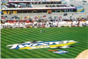 2002 Tropicana 400