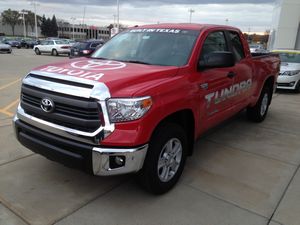 ToyotaRacing.com Toyota Tundra