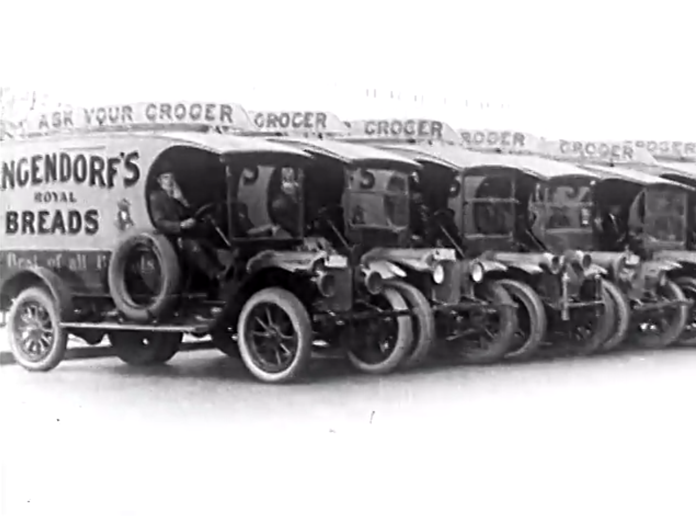 Gould can 1041: Langendorf Bakery Trucks