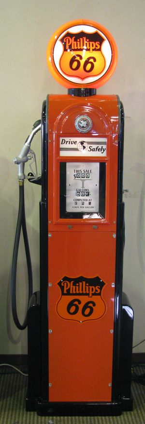 Phillips 66 Wayne Gas Pump