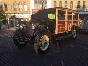 1929 Ford Model A Woody with Boss 302 EFI Engine