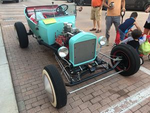 1923 Ford T-Bucket with 1950 Mercury Engine