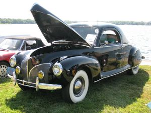 1941 Lincoln Zephyr
